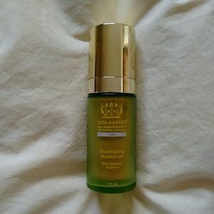 1 oz Tata Harper Illuminating Moisturizer